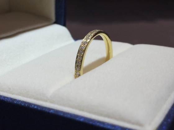 フルエタニティ結婚指輪